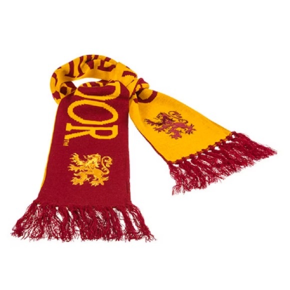 Gryffindor Reversible Scarf - Picture 2 of 4